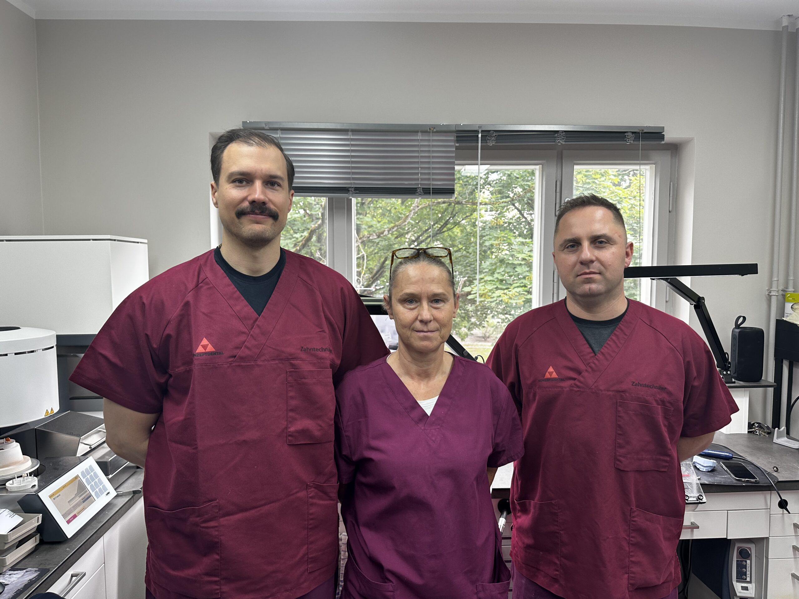 Das Konzeptdental-Zahntechnikteam im Labor